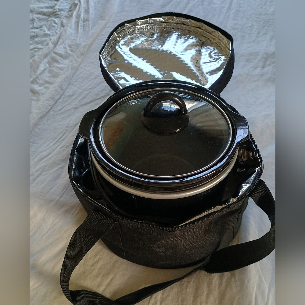 Two-Quart Classic Crock-Pot Slow Cooker W/Insulated Carrier